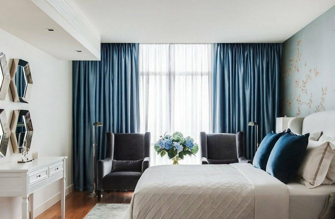 Hotel curtains